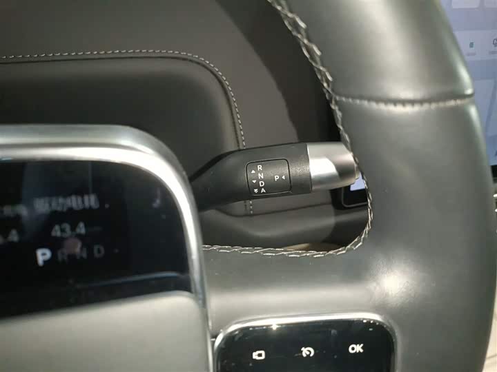 Фото 14 - LiXiang L7