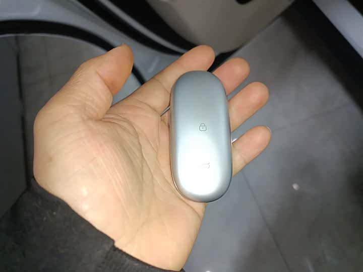 Фото 9 - LiXiang L7