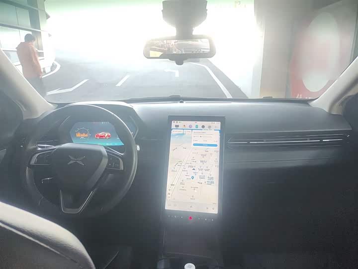 Фото 10 - XPeng G3