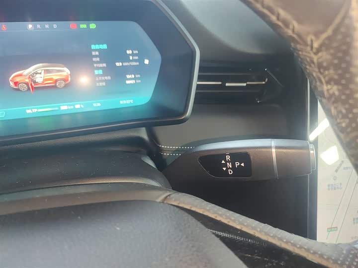 Фото 14 - XPeng G3