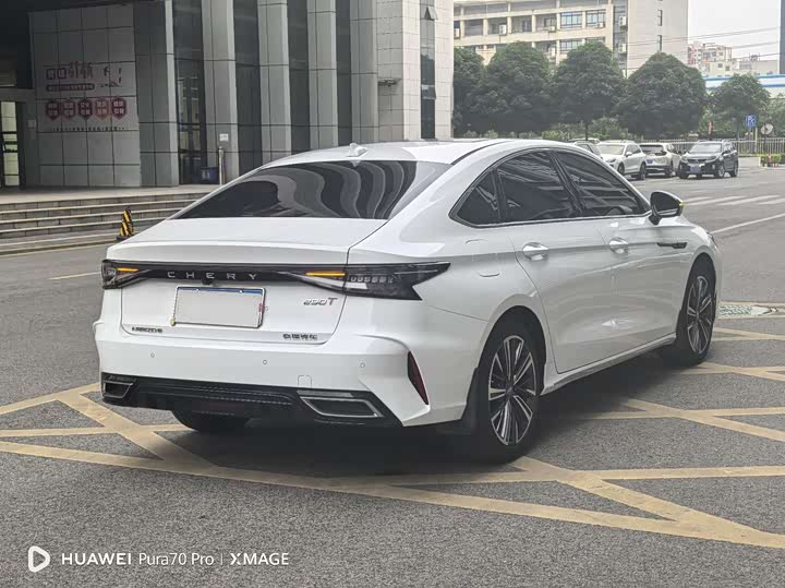 Фото 16 - Chery Arrizo 8