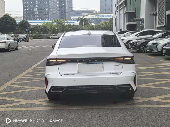 Фото 17 - Chery Arrizo 8