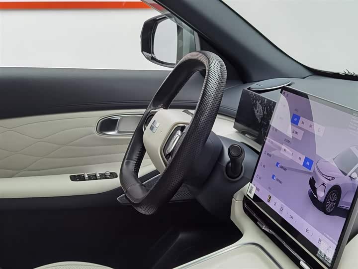 Фото 22 - Geely Galaxy Starship 7