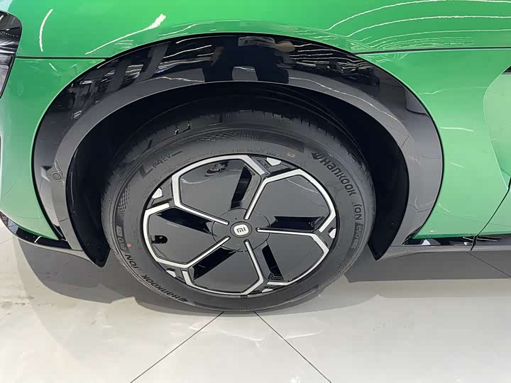 Фото 13 - Xiaomi YU7