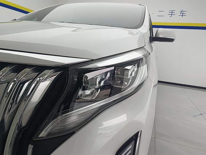 Фото 5 - GAC Trumpchi M8