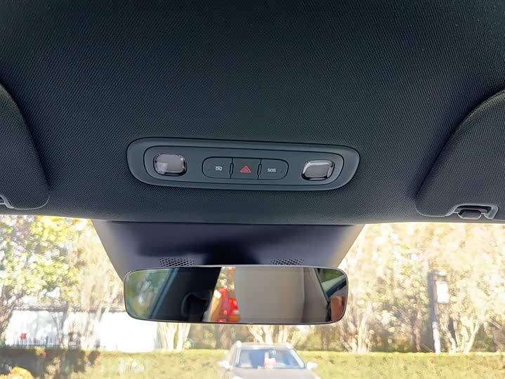 Фото 5 - Xiaomi YU7