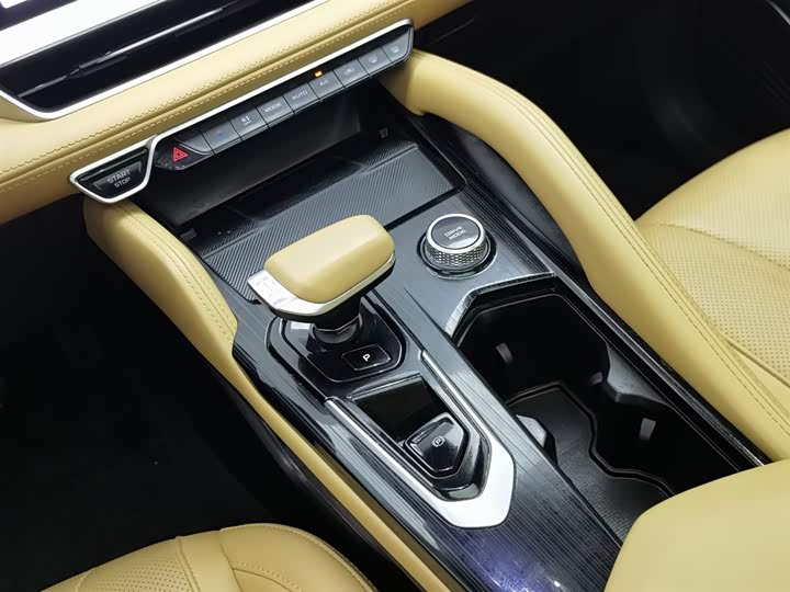 Фото 13 - Geely Monjaro Thor Hybrid