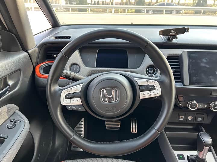 Фото 14 - Honda Life