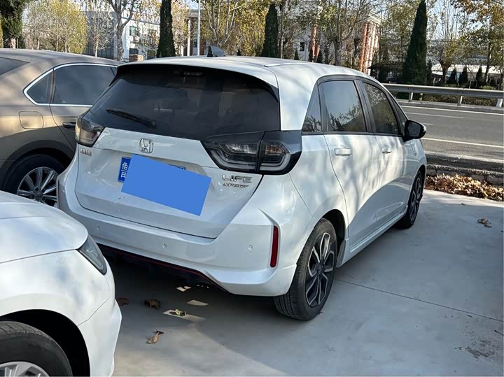 Фото 4 - Honda Life