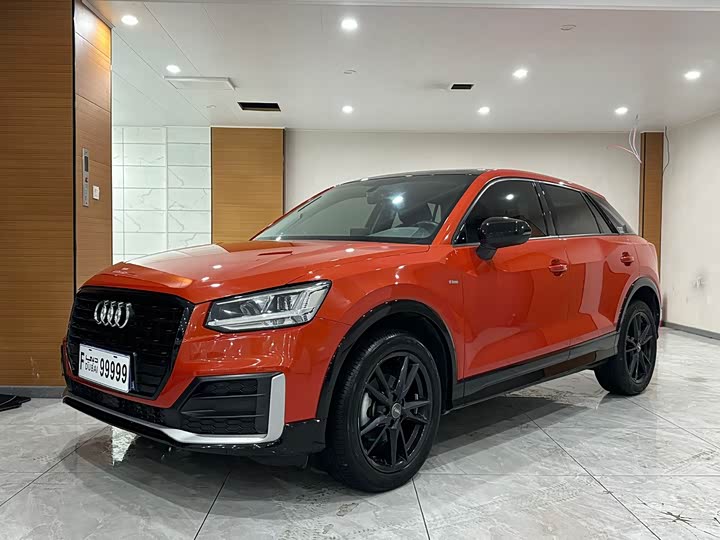 Фото 1 - Audi Q2L