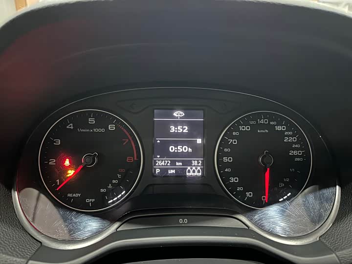 Фото 11 - Audi Q2L