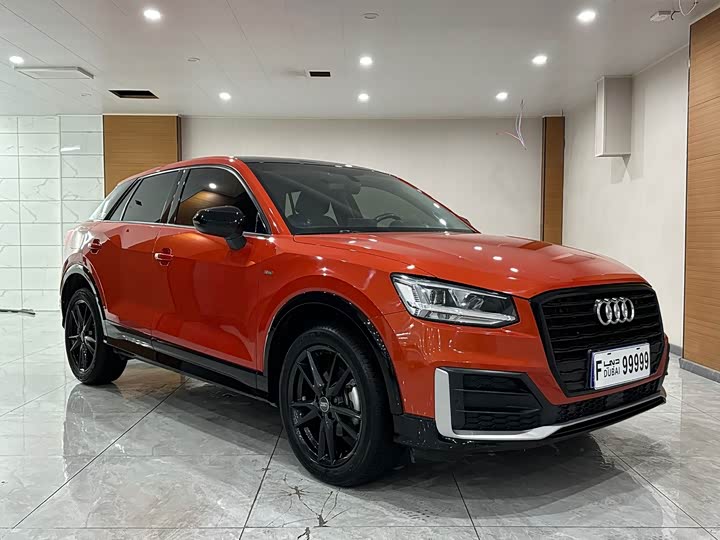 Фото 2 - Audi Q2L