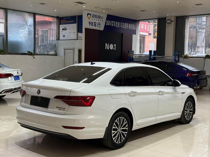 Фото 4 - Volkswagen Sagitar L