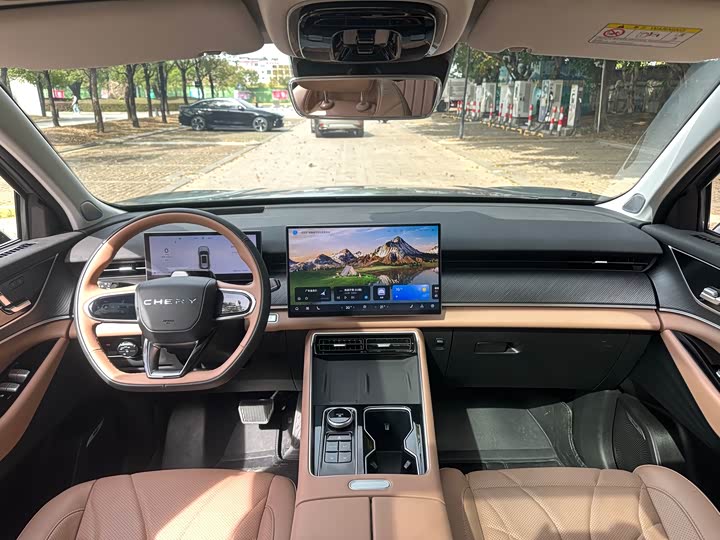 Фото 34 - Chery Tiggo 8L