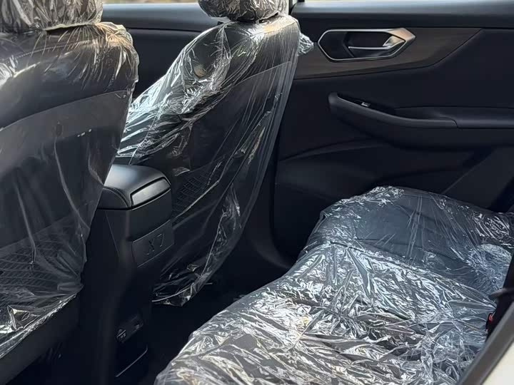 Фото 16 - Beijing X7