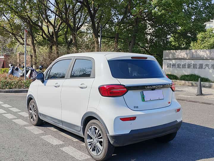 Фото 6 - Leapmotor T03