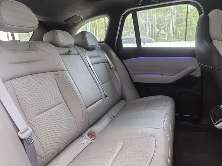 Фото 12 - Nio ES6