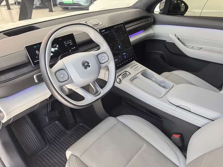 Фото 6 - Nio ES6