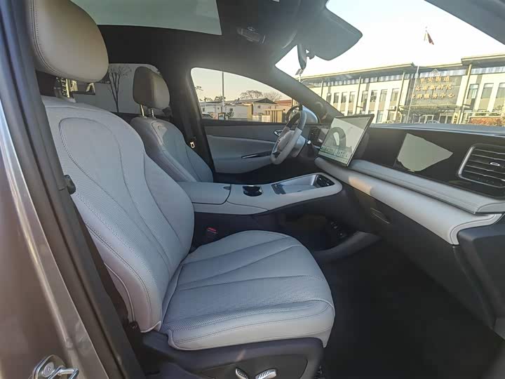 Фото 4 - BYD Sea Lion 06 Hybrid/EV