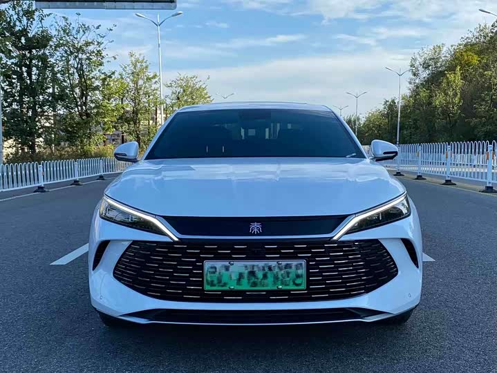 Фото 2 - BYD Qin L