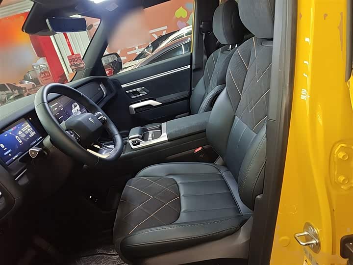 Фото 15 - Changan Deepal G318