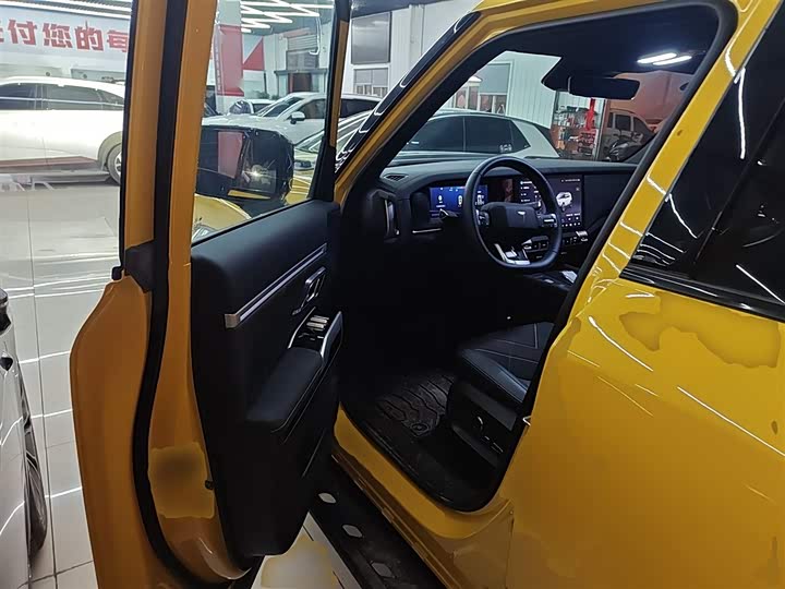 Фото 16 - Changan Deepal G318