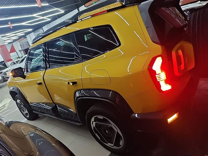 Фото 5 - Changan Deepal G318