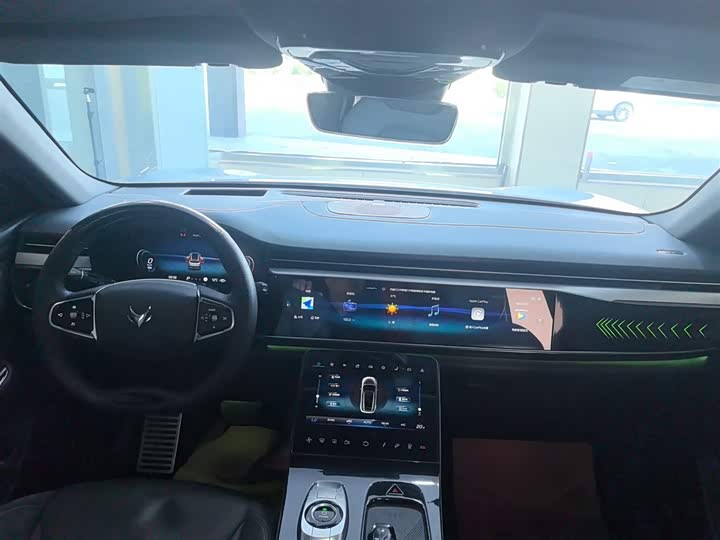 Фото 10 - BAIC Arcfox Alpha T