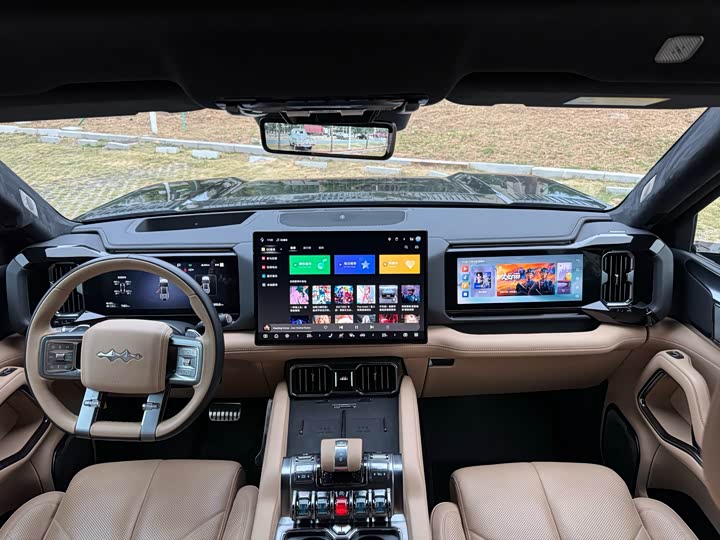 Фото 15 - BYD FangChengBao Leopard 8