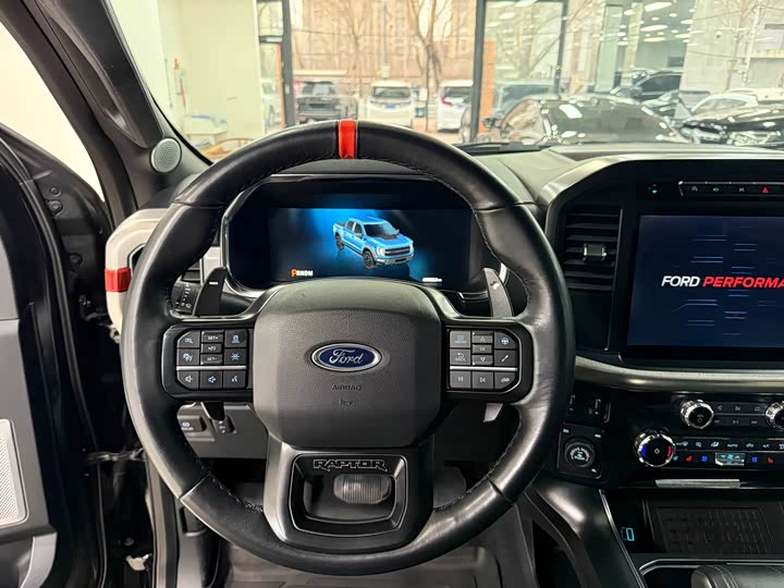 Фото 5 - Ford F-150 Raptor