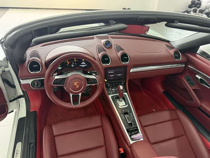 Фото 6 - Porsche 718