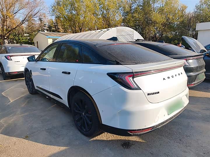 Фото 5 - BAIC Arcfox Alpha S