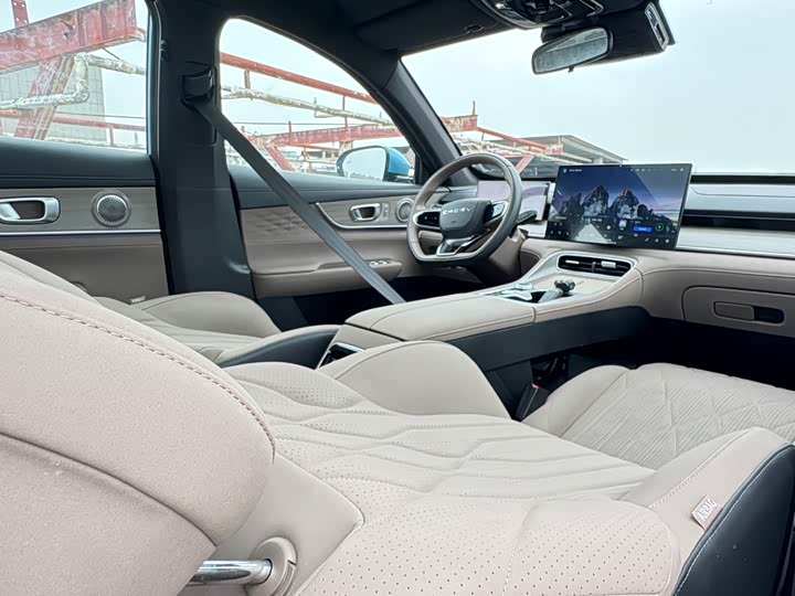 Фото 9 - Chery Tiggo 8 Plus C-DM