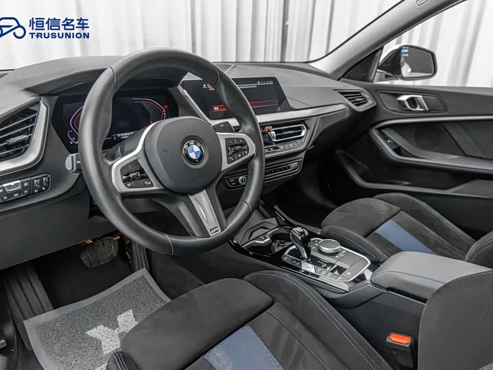 Фото 11 - BMW 2 Series