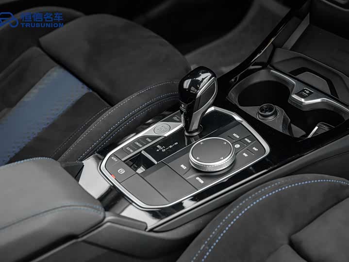 Фото 18 - BMW 2 Series