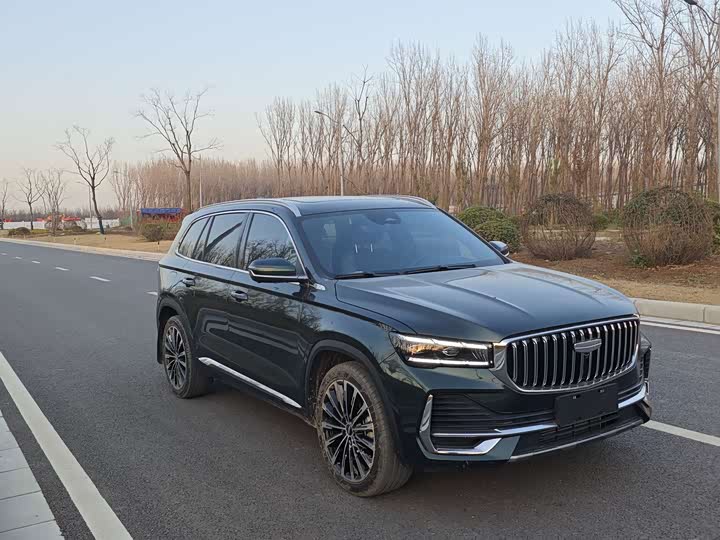 Фото 3 - Geely Monjaro