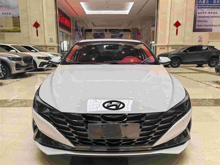 Фото 2 - Hyundai Elantra N line