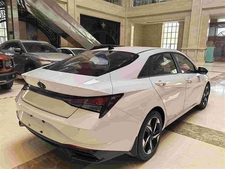 Фото 20 - Hyundai Elantra N line