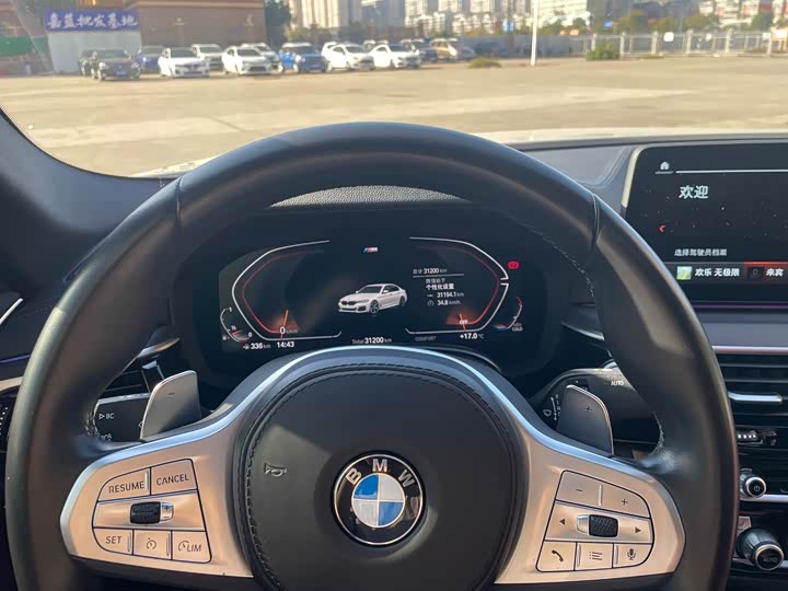 Фото 9 - BMW 5 Series