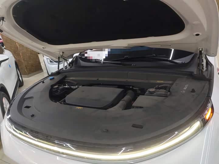 Фото 20 - LiXiang L7