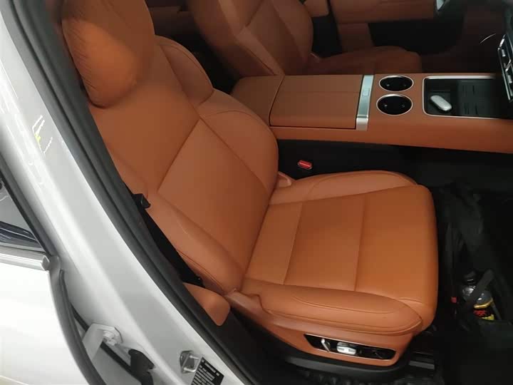 Фото 25 - LiXiang L7