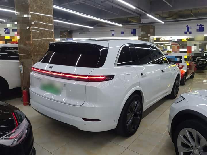 Фото 7 - LiXiang L7