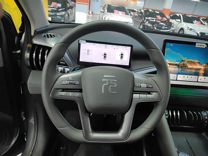 Фото 11 - BYD Yuan Plus