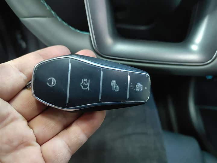 Фото 9 - BYD Yuan Plus