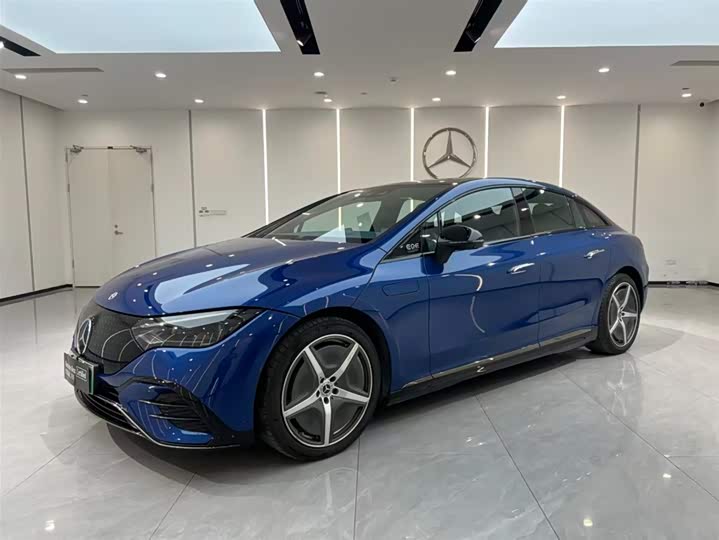 Фото 1 - Mercedes-Benz EQE