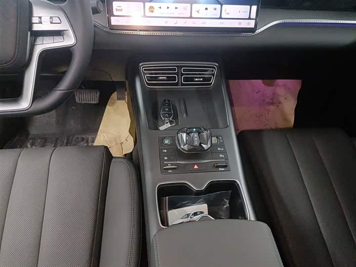 Фото 14 - BYD Song Pro Hybrid