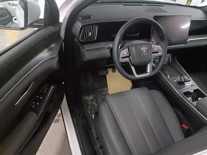 Фото 16 - BYD Song Pro Hybrid