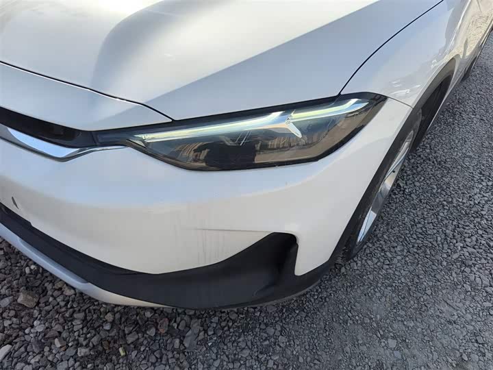 Фото 24 - Chevrolet Menlo