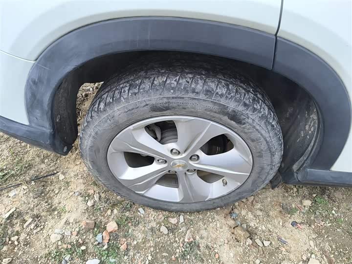 Фото 26 - Chevrolet Menlo