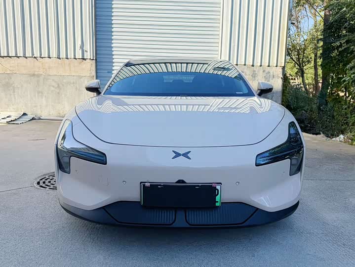 Фото 2 - XPeng Mona M03